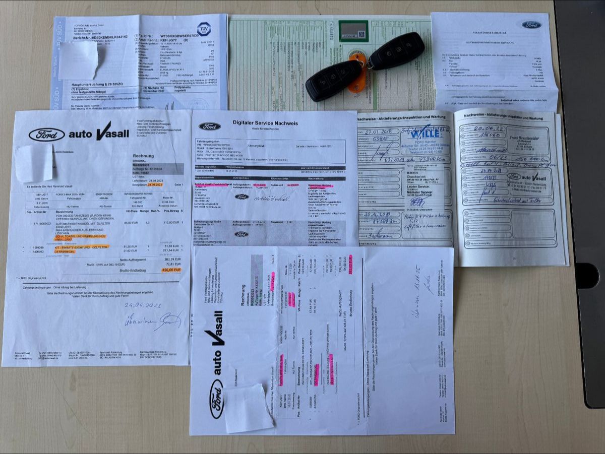 Fahrzeugabbildung Ford S-MAX AUTOMATIK SPORTPAKET TITANIUM X VOLL