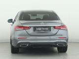 Mercedes-Benz E 220 d AMG-Line*PTS*Kamera*Navi*LED*DAB*SHZ - Mercedes-Benz E 220: Scheckheftgepflegt, Limousine