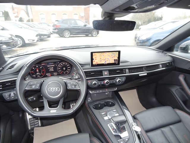 Fahrzeugabbildung Audi A4 Avant quattro/S-Line/Matrix/Leder/Virtual/AHK