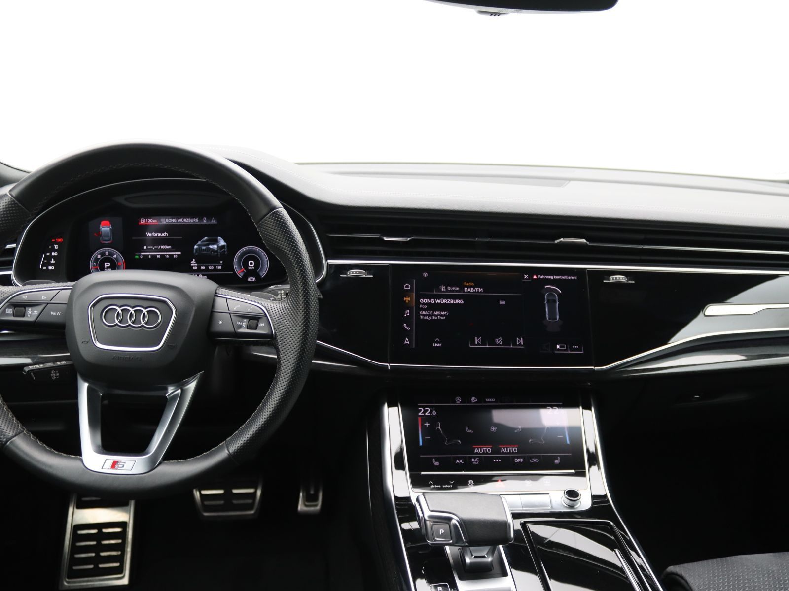 Audi Q8 - Bild 17