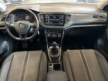 MYAUTOCENTER – Gebraucht- und Jahreswagen mit Werkstattservice in Pfaffenhofen Volkswagen T-Roc Style *LED*Unfallfrei*TÜV*PDC*
