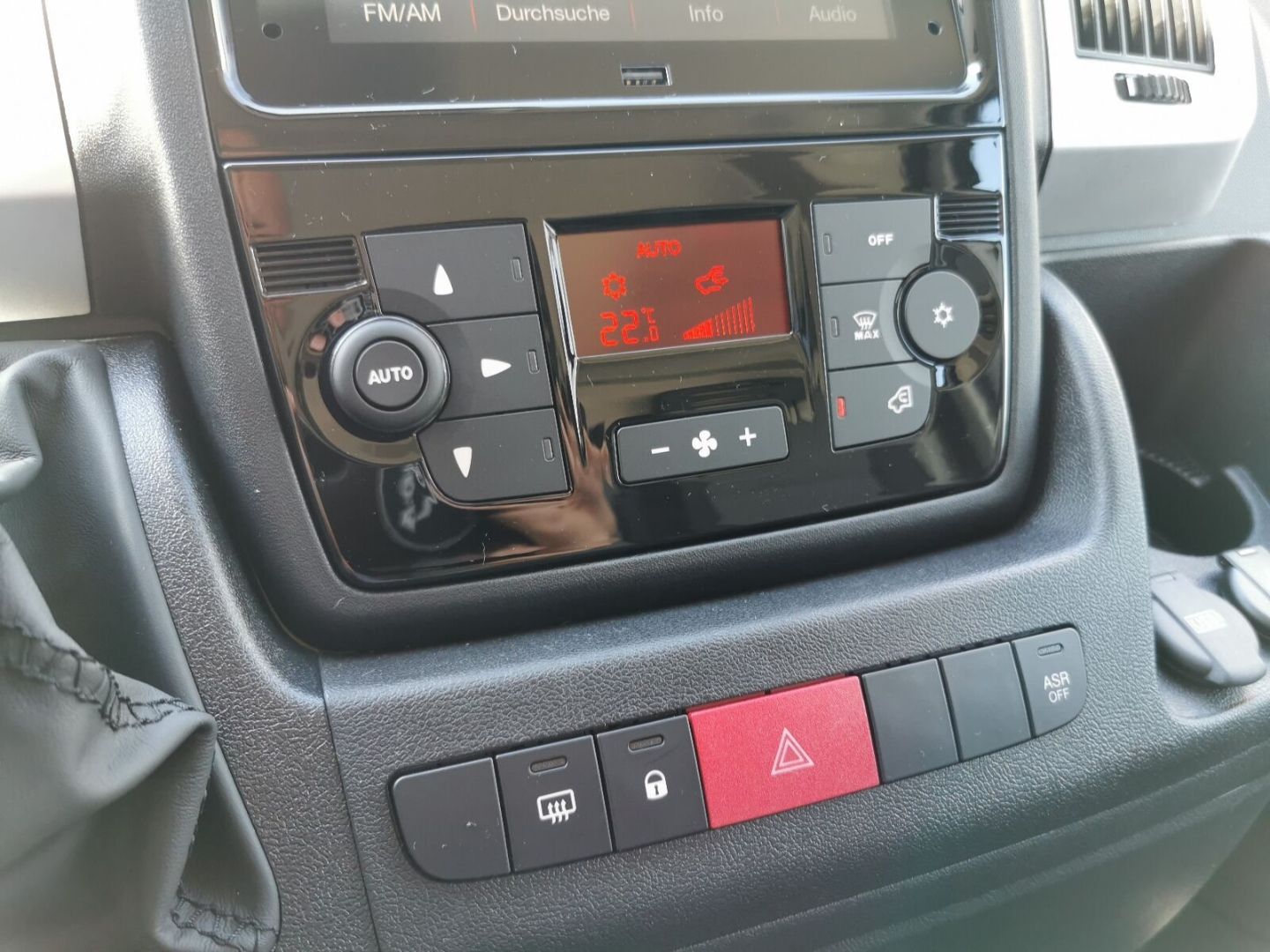 Fahrzeugabbildung Opel Movano CargoL3H3 Navi Klimaautom DAB Rückfahrkam