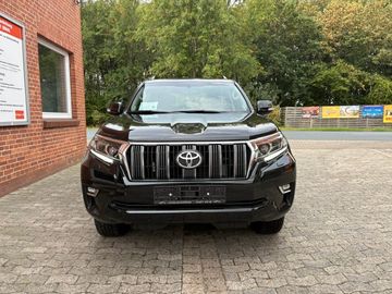 Toyota Land Cruiser - 2