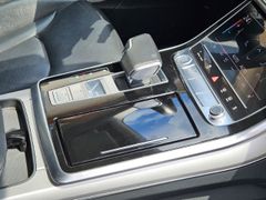 Fahrzeugabbildung Q8 45 TDI quattro 3.0 EU6d-T StandHZG Navi Leder