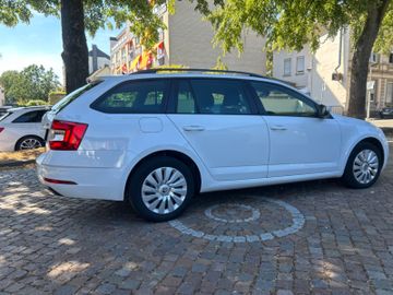 Skoda Octavia - 11