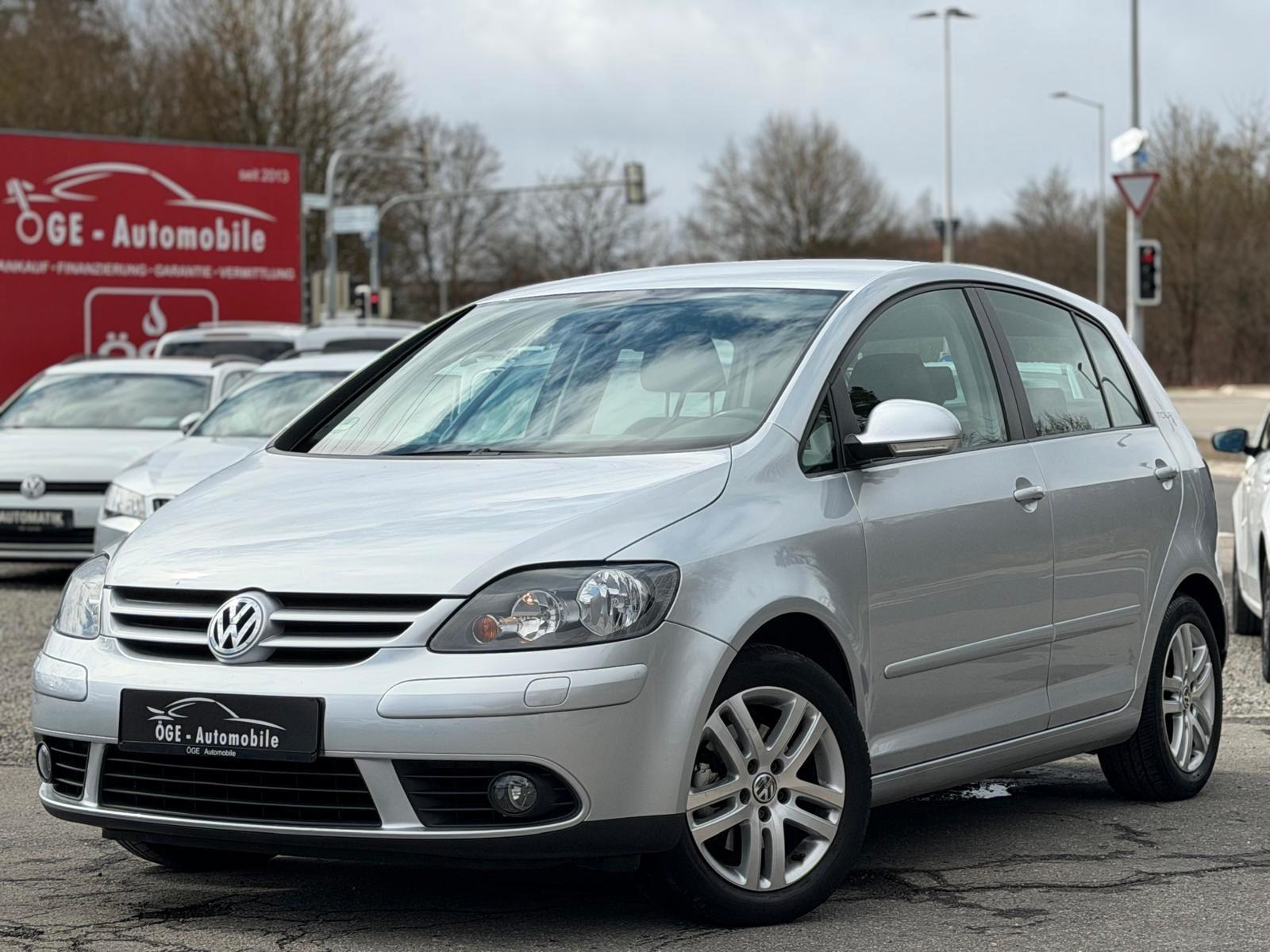 Volkswagen Golf Plus V 1.9 TDI Tour Automatik/PDC/AHK/Navi