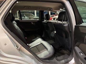 Mercedes E 300 - 6