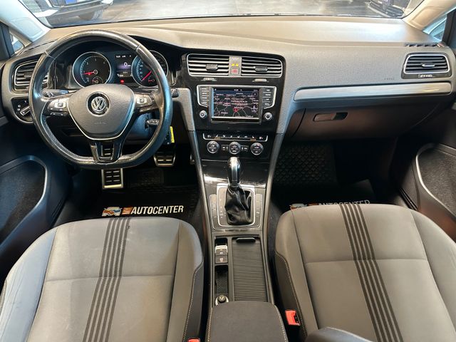 Volkswagen Golf VII Lim. Allstar BMT *Navi*