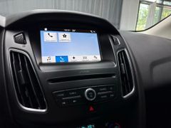 FORD Focus Titanium 1.0 EcoBoost Titanum Automatik