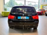 BMW 320d Touring xDrive *AHK*Leder*PDC*SHZ* - BMW 320 aus 2011: Kombi