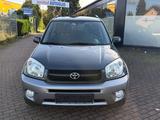Toyota RAV 4 RAV4 2.0 Sol - Toyota RAV 4 in Oberhausen