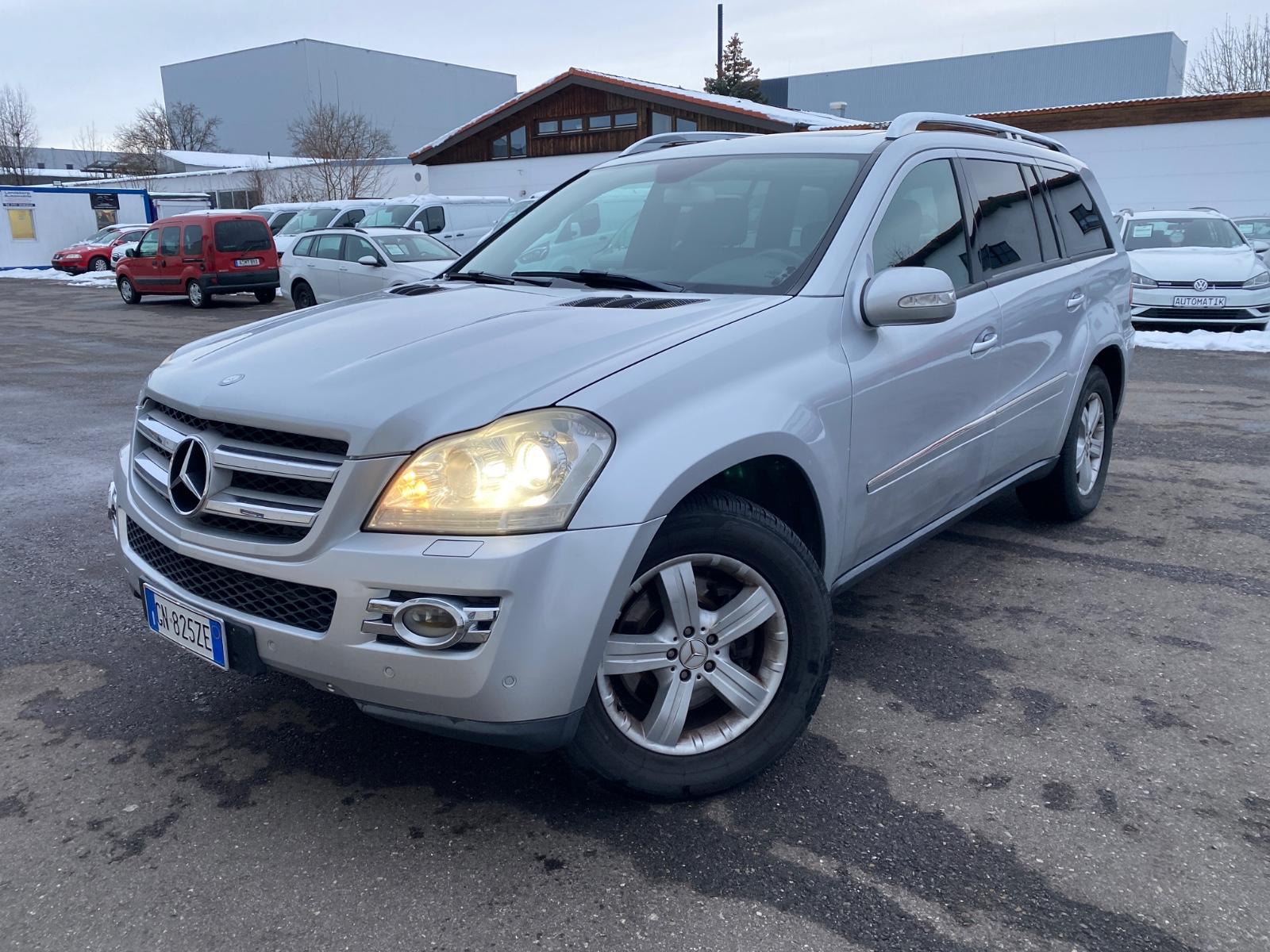 Mercedes-Benz GL320 2008 — engine 2.987 cm³, 224 HP (165kW)