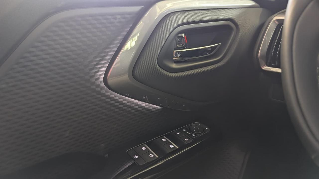 Suzuki e Vitara 128 kW eAxle Comfort+