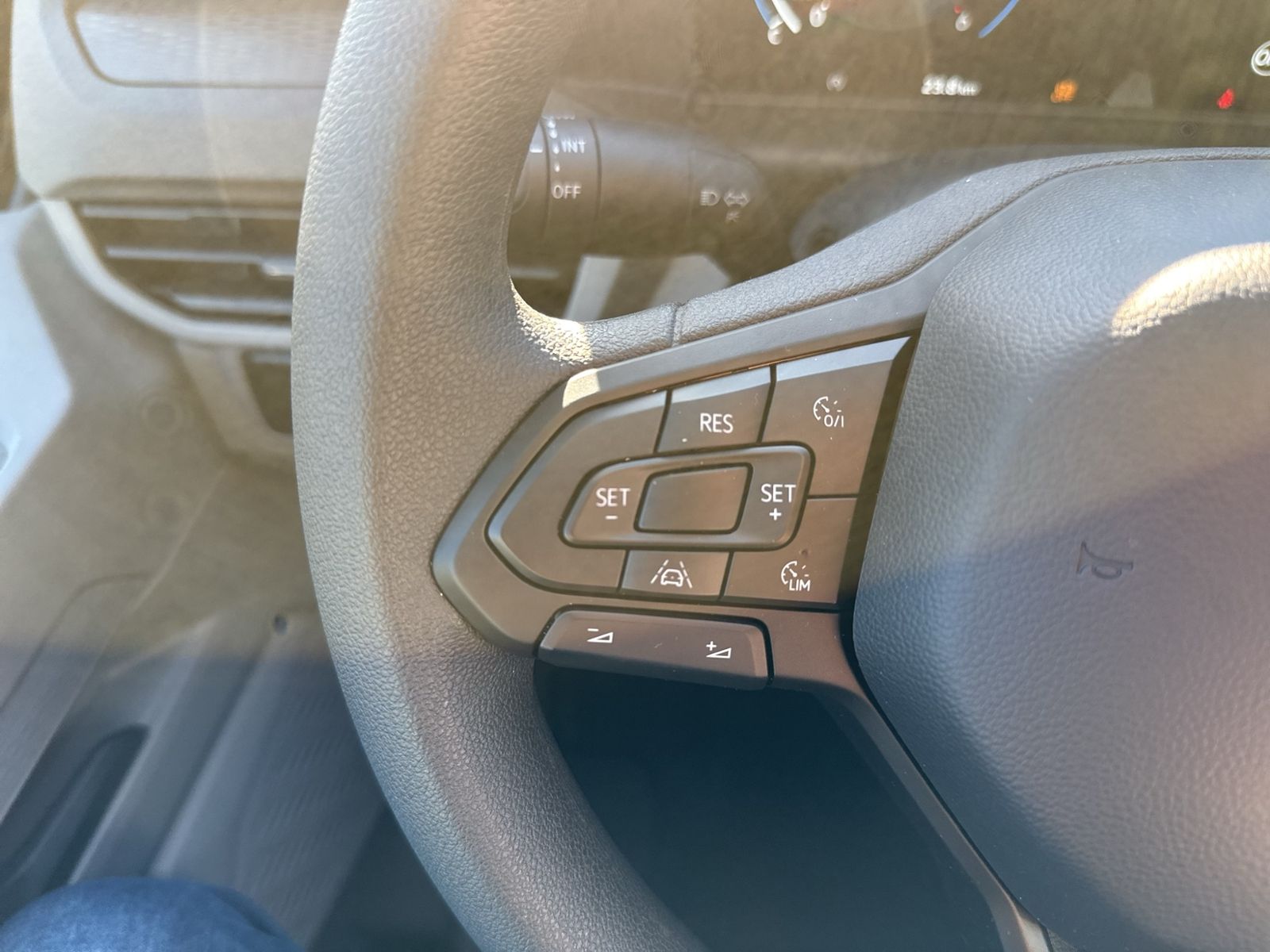 Transporter Kasten lang 2.0 TDI, 2xSchiebetür, R