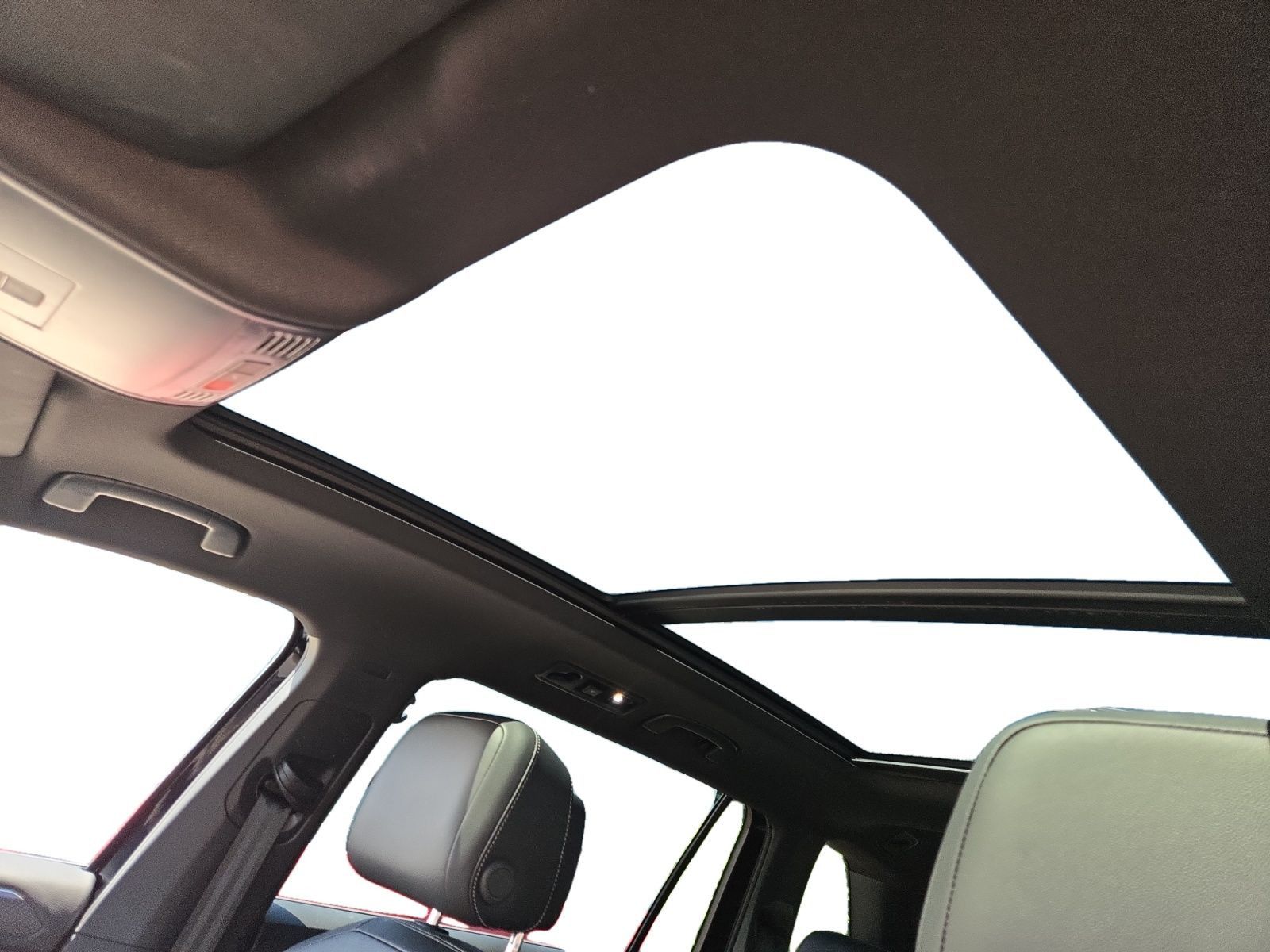 Volkswagen Tiguan Allspace R-Line 2.0 TDI 4M DSG 7-Sitze B foto 16