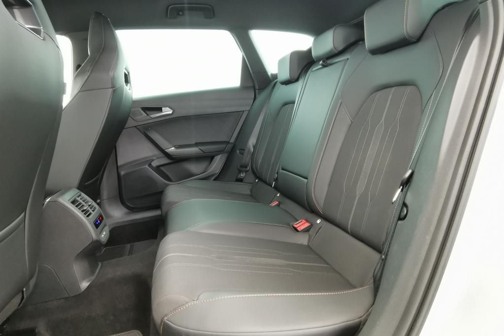 Cupra Leon SP 1.4 TSI e-Hybrid 150kW Tempo*PDC*RFK*Nav