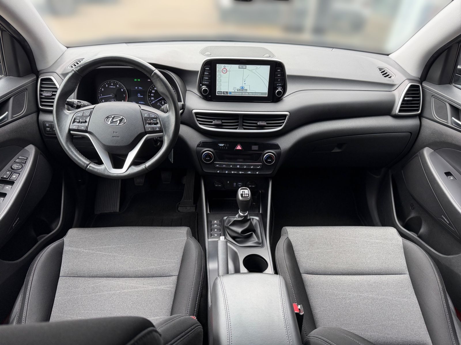 Fahrzeugabbildung Hyundai TUCSON 1.6 Trend Navi Kamera Allwetter