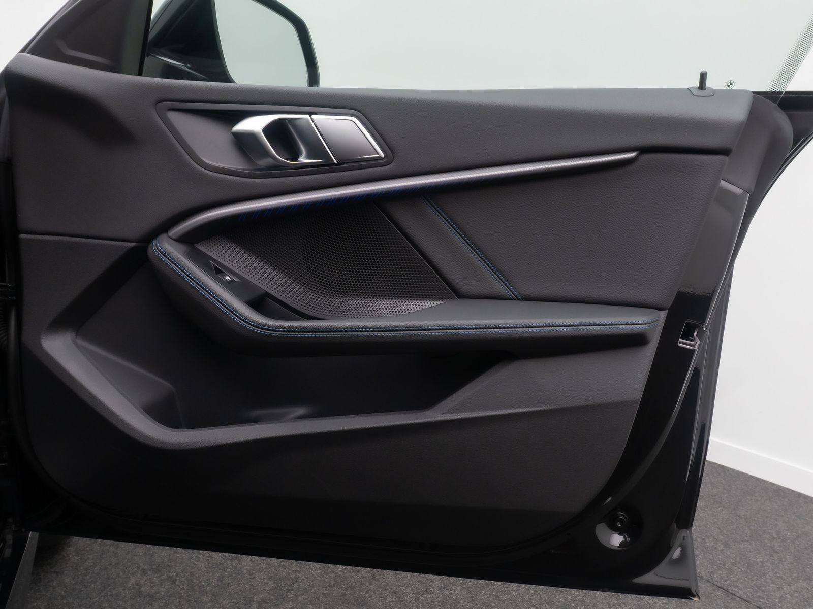 Fahrzeugabbildung BMW 218i Gran Coup&eacute; MSport DAB Lenkradheizung 18Zoll