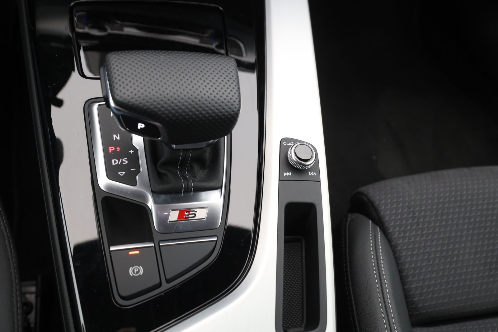 Audi S4 - Bild 16