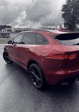 Jaguar F-Pace 30d AWD R-Sport Automatik R-Sport - rote Jaguar F-Pace