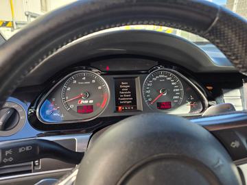 صورة 2 لـ 2008 AUDI RS6