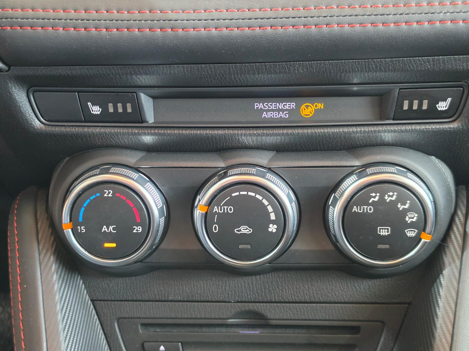 Mazda 2 Lim. Sports-Line+NAVI+SHZ+KLIMAAUTO.+