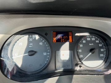 Bild 13 Opel Vivaro Kombi Lang L2H1 KLIMA *9-Sitzer*