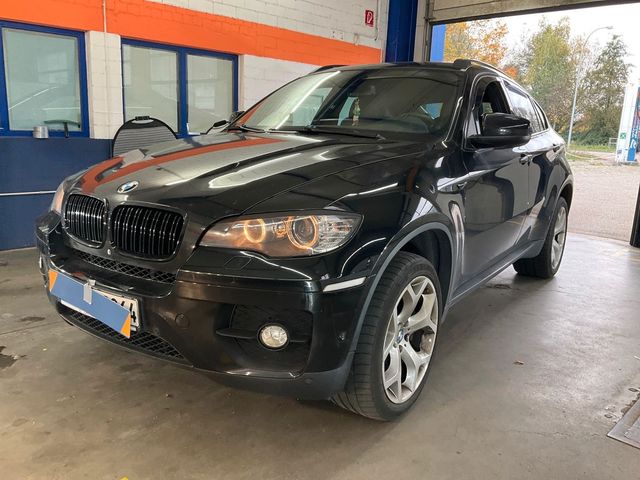 BMW X6 xDrive50iA