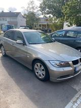 BMW E90 318i - BMW 318: 318i E90