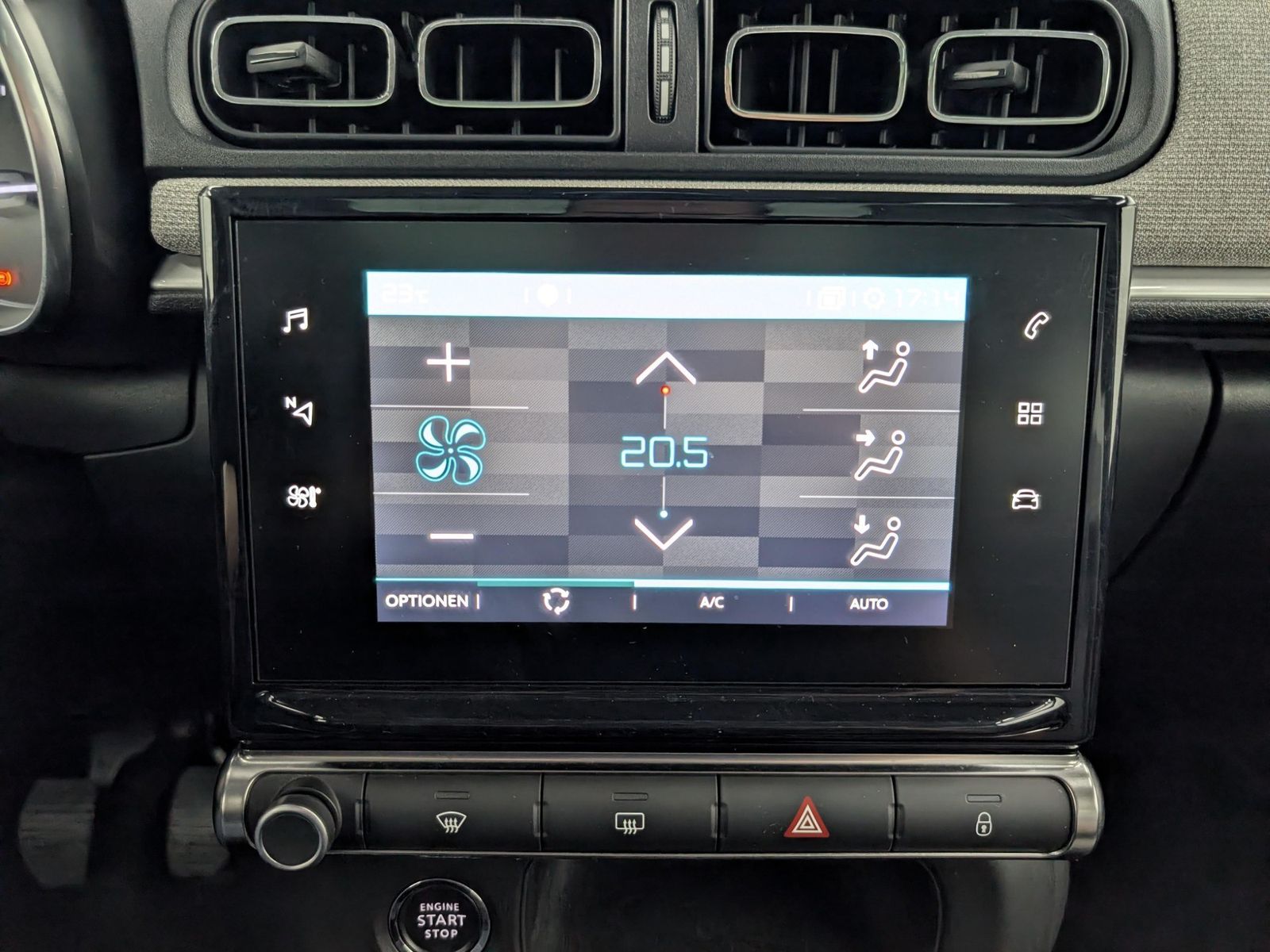 CITROEN C3  1.2 PureTech Shine Navi Pano NUR GEWERBE – Bild 23