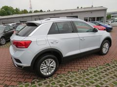 VW T-ROC Style*LED+ACC+BLIS+PDC* Bild 2