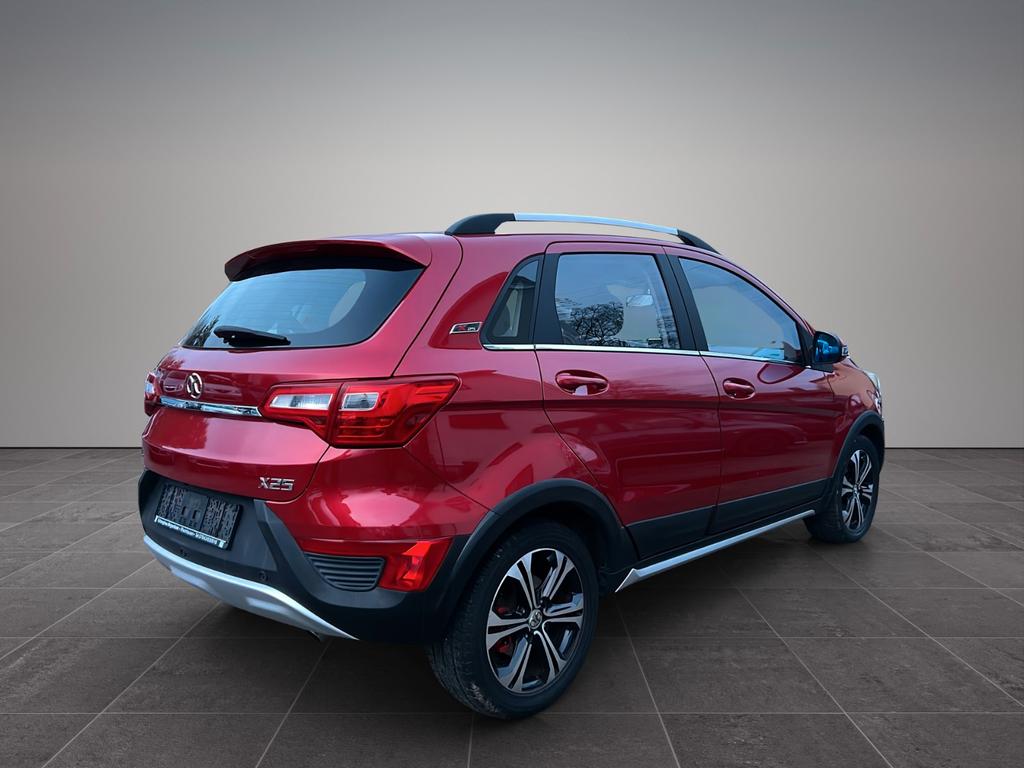 BAIC Senova X25