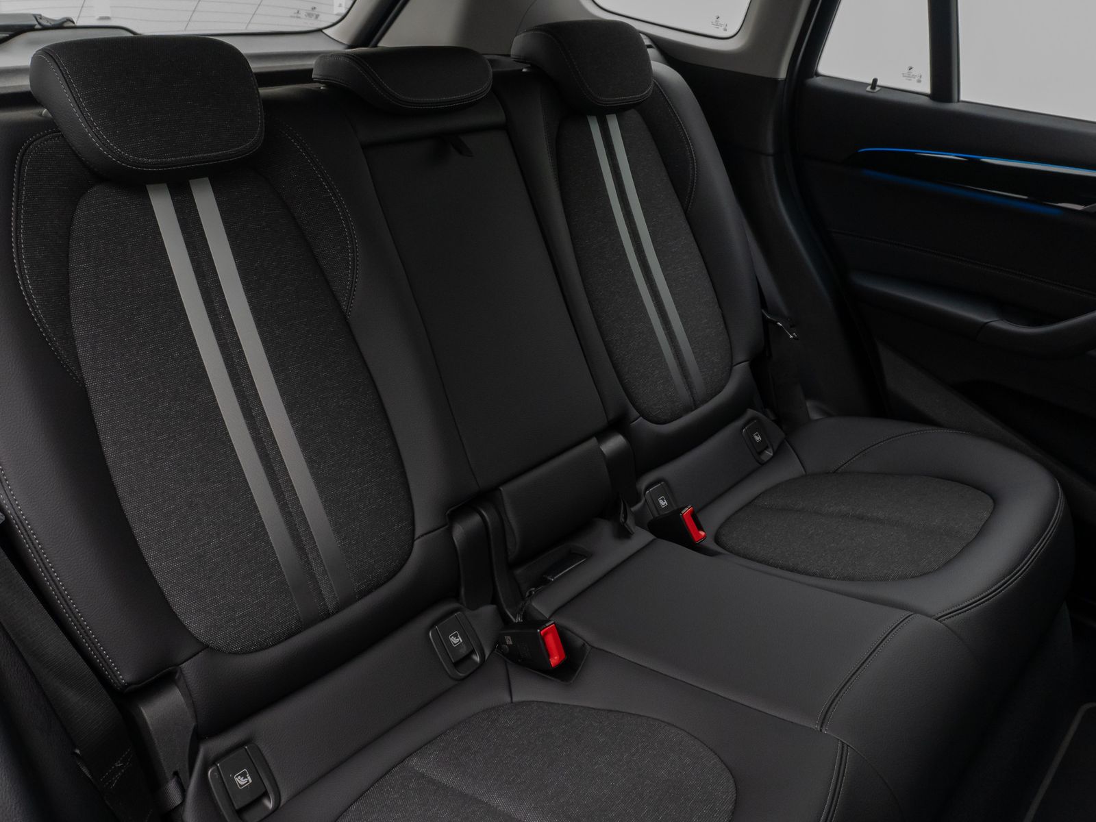 Fahrzeugabbildung BMW X1 xD25e Sport Line Kamera DAB Geschwindigkeitsr