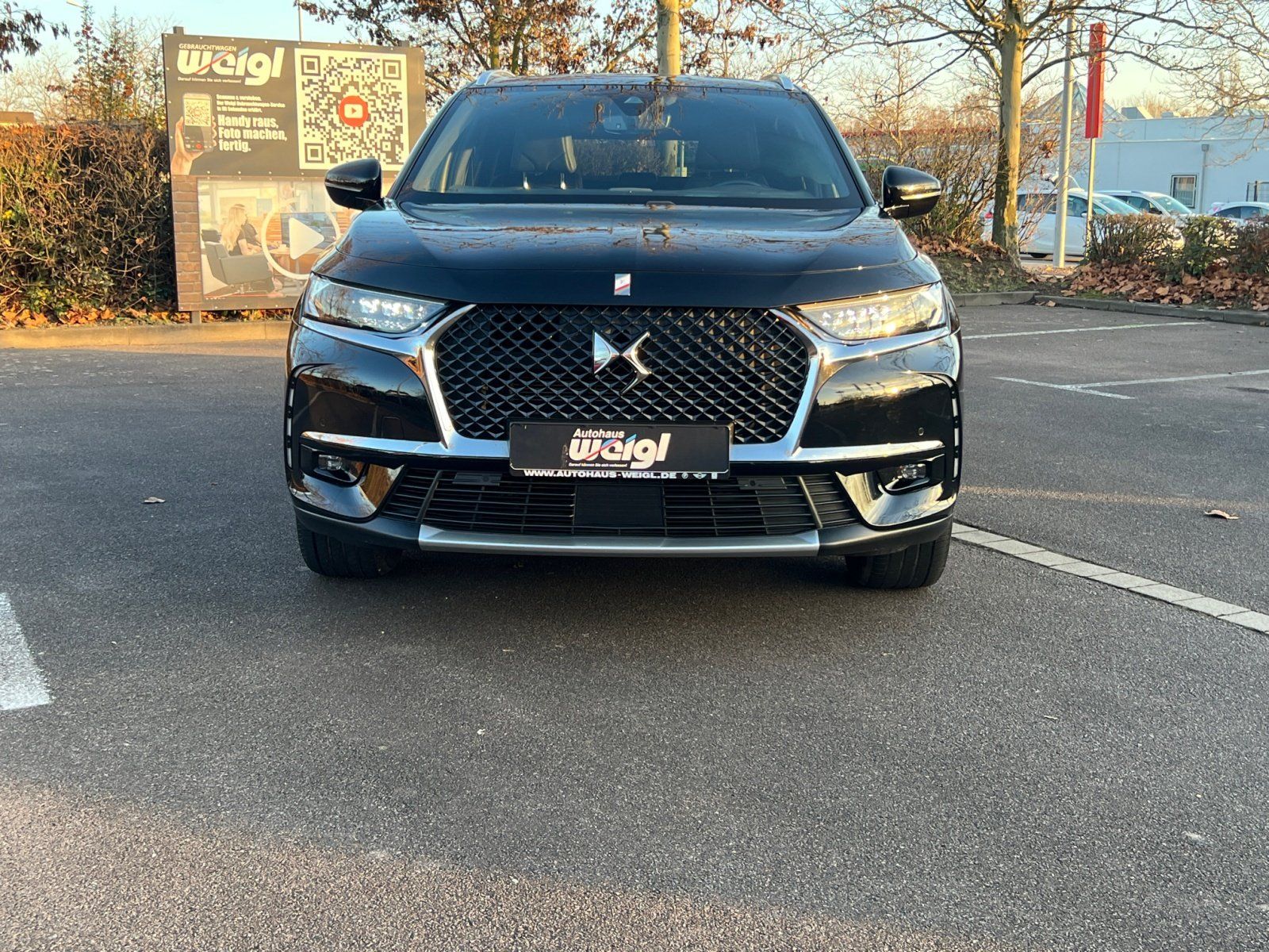 Fahrzeugabbildung DS Automobiles DS7 Crossback E-Tense 4x4 300 Anhängerkupplung