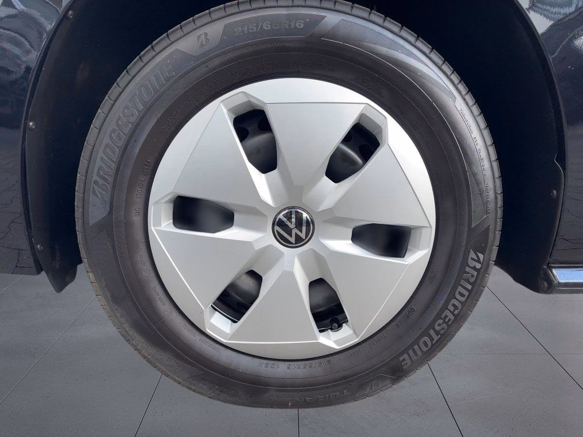 Volkswagen T7 Multivan LANG 2,0 TDI LED CLIMATRONIC PDC SHZ