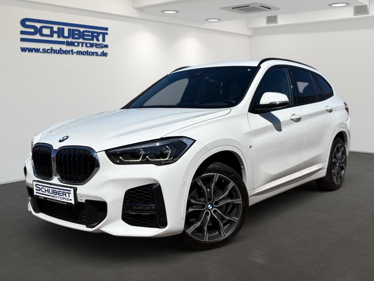 BMW X1 xDrive 20i M Sport HuD Navi LED el.Heckklappe