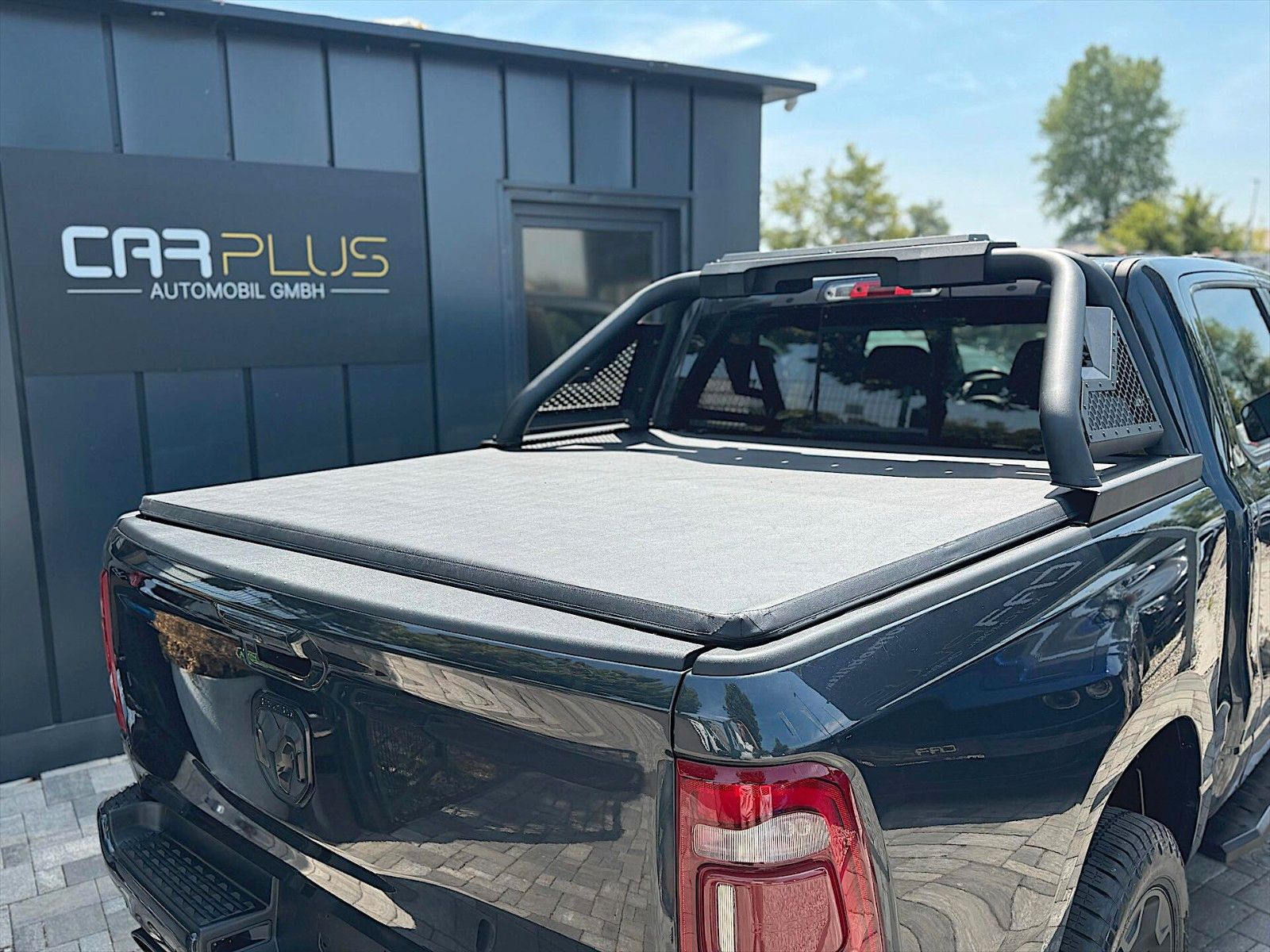 Fahrzeugabbildung Dodge RAM 5.7 V8 HEMI Night Edition 4x4 LPG AXLE LOCK