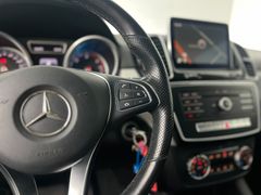 MERCEDES-BENZ GLE  / 4x4 / NUR 113.tKM / 1.HAND /GARANTIE/ LED