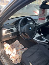 BMW 320 - 8