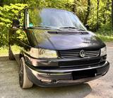 Volkswagen T4 Multivan Metallic schwarz Top Ausstattung  - schwarze Volkswagen T4 Multivan