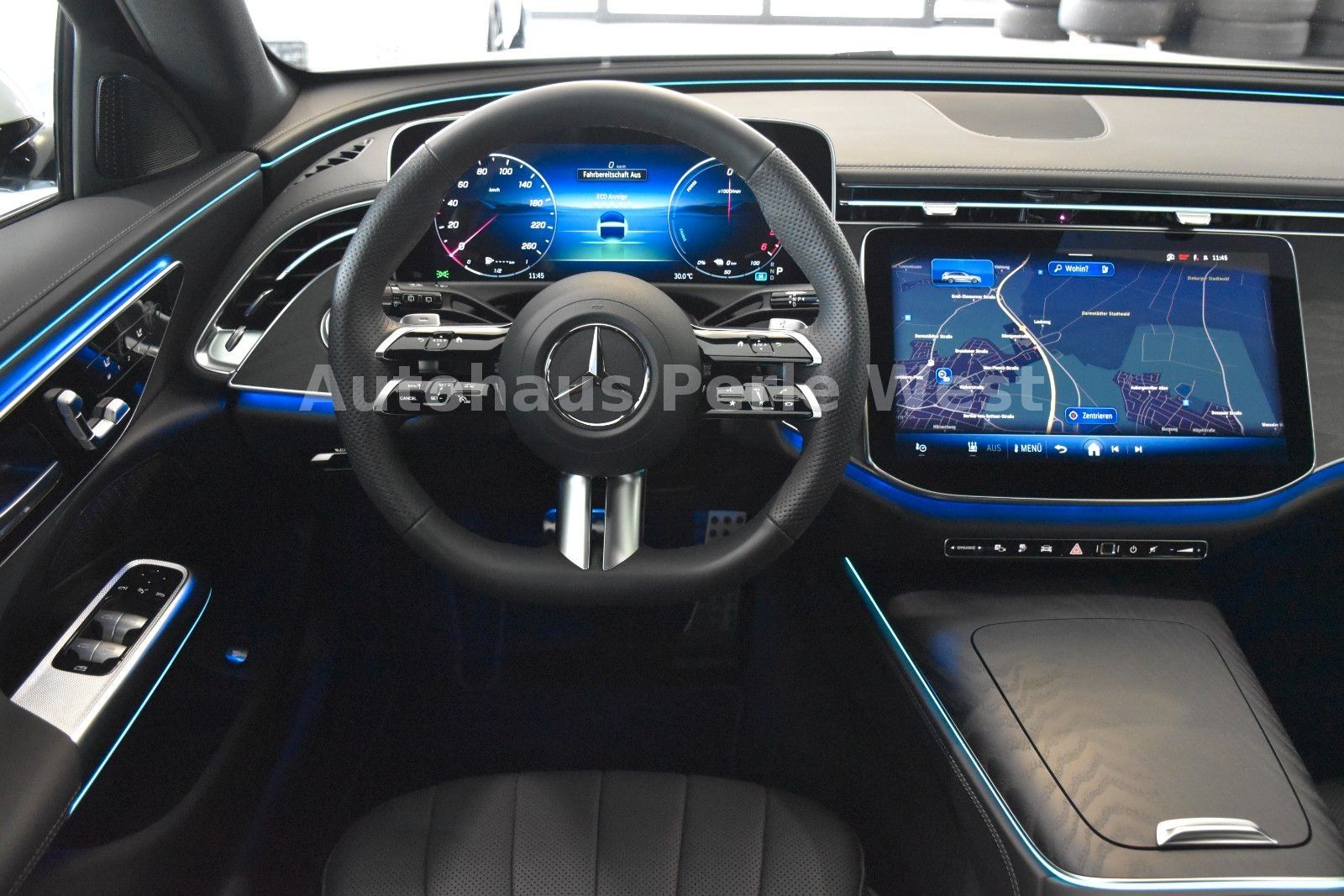 Mercedes-Benz E 300 de 4Matic T AMG Line Advanced Plus"AHK"LED foto 16