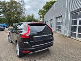 Volvo XC60 D4 AWD Summum Geartronic Summum - Volvo XC60 von privat