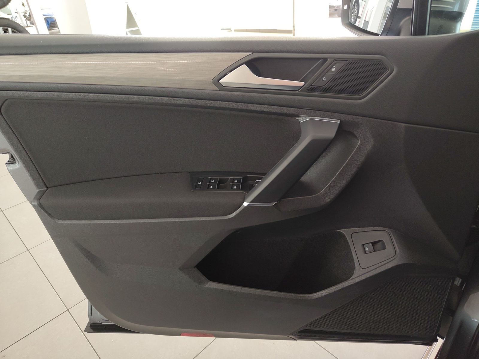 VW Tiguan Allspace 1.5 TSI Comfortline Allwetter Kl – Bild 36