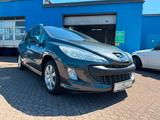 Peugeot 308 SW Sport PANO/NAVI/SHZ - Peugeot 308 Sport mit Benzin-Antrieb