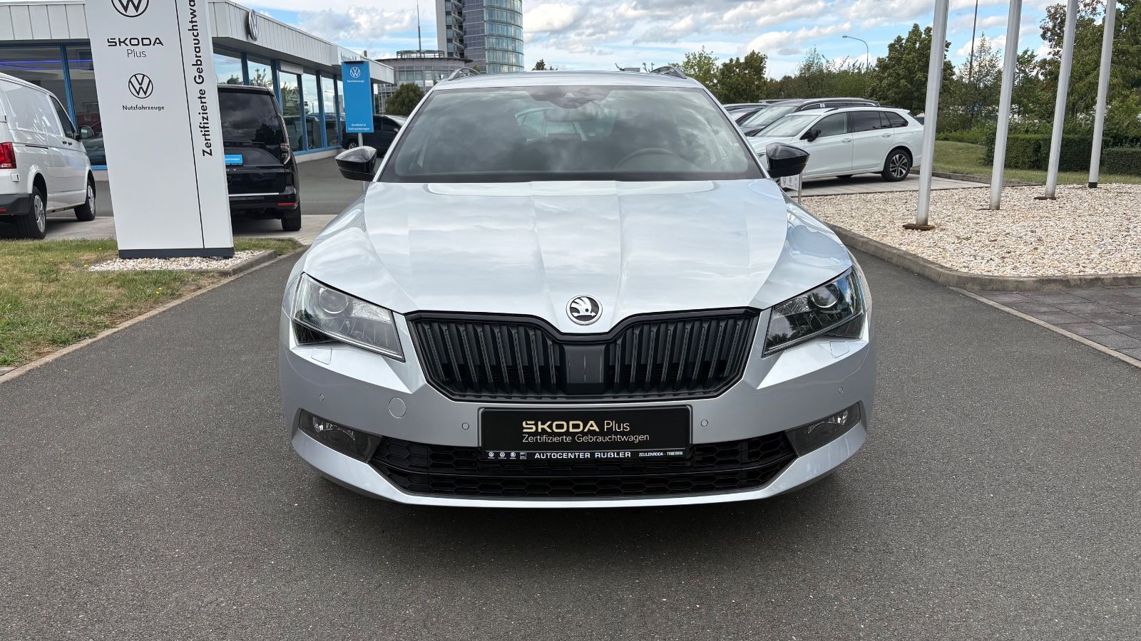 Skoda Superb Combi Sportl. 2.0 TSI 4x4 AHK,DCC,CANTON foto 9