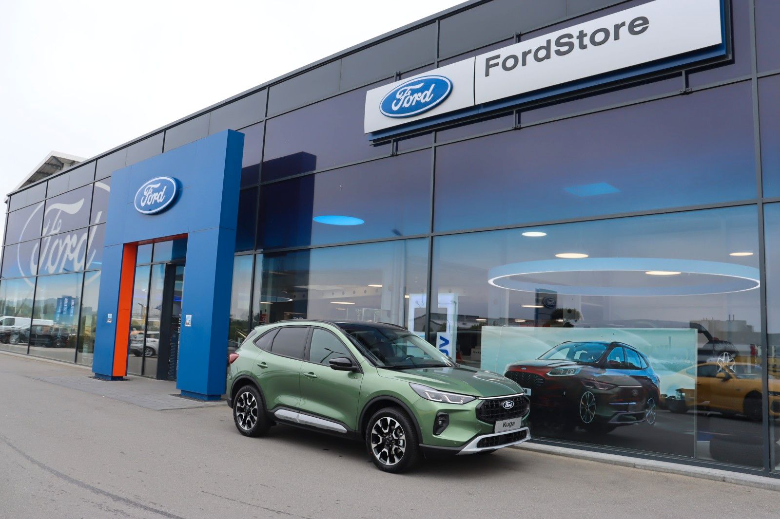 Ford Kuga Active X FHEV NEUES MODELL 2.5l Duratec