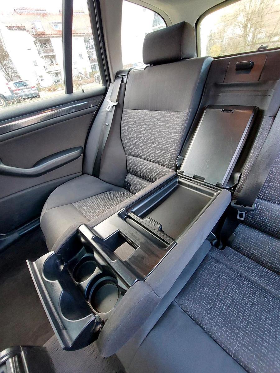 BMW 316 2005 — photo 11