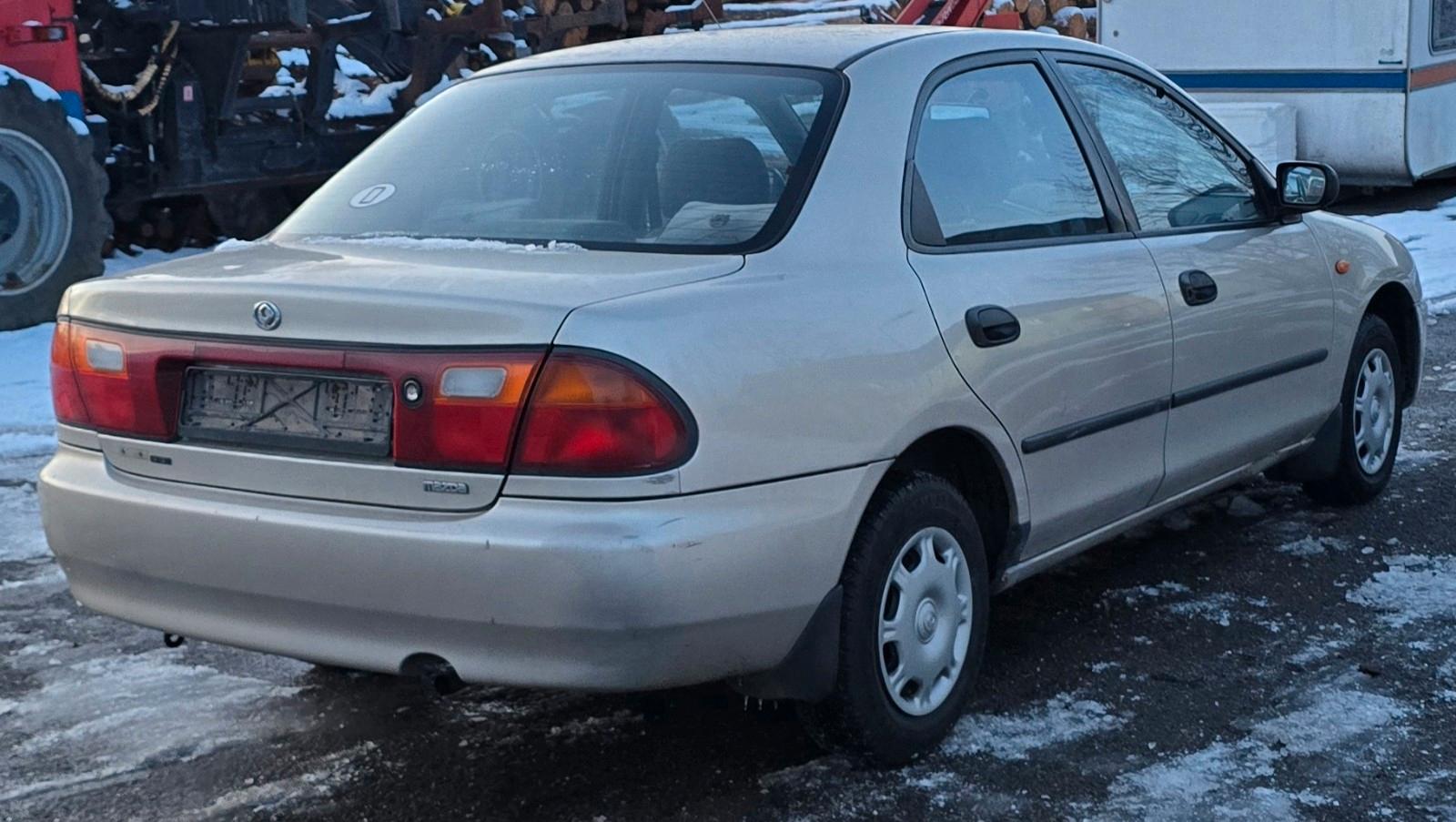 Mazda 323 Benzin  Klima !!!