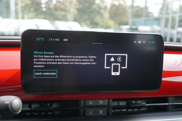 600e (RED) 54 kWh LED PDC KLIMA DAB TEMPOMAT