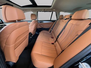 BMW 520 - 7
